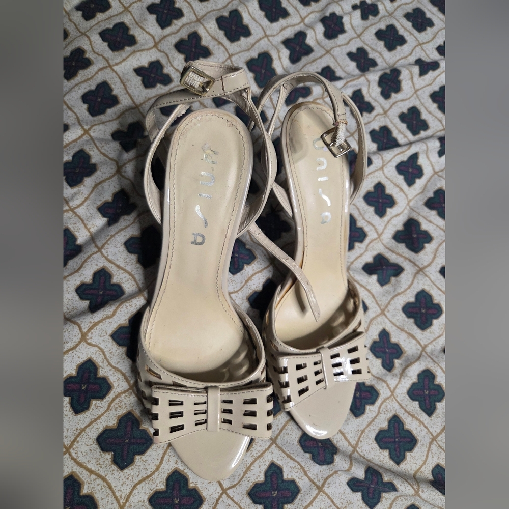 Unisa Cream Patent Bow Open-Toe Slingback Heels